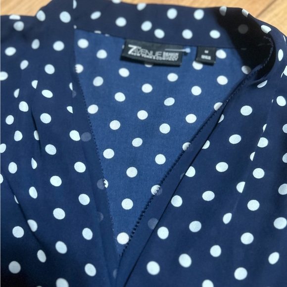 7th Avenue Dark Blue and White Polka Dot Blouse - Picture 5 of 12